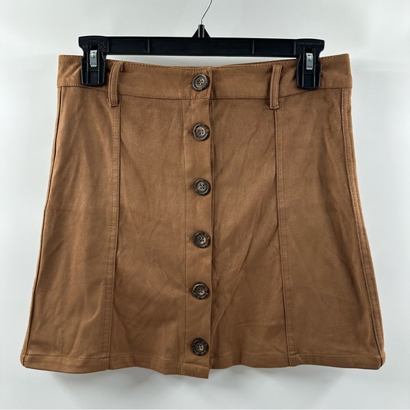 Takara Dresses & Skirts - Takara Brown Suede Button-Front Skirt – Size 7